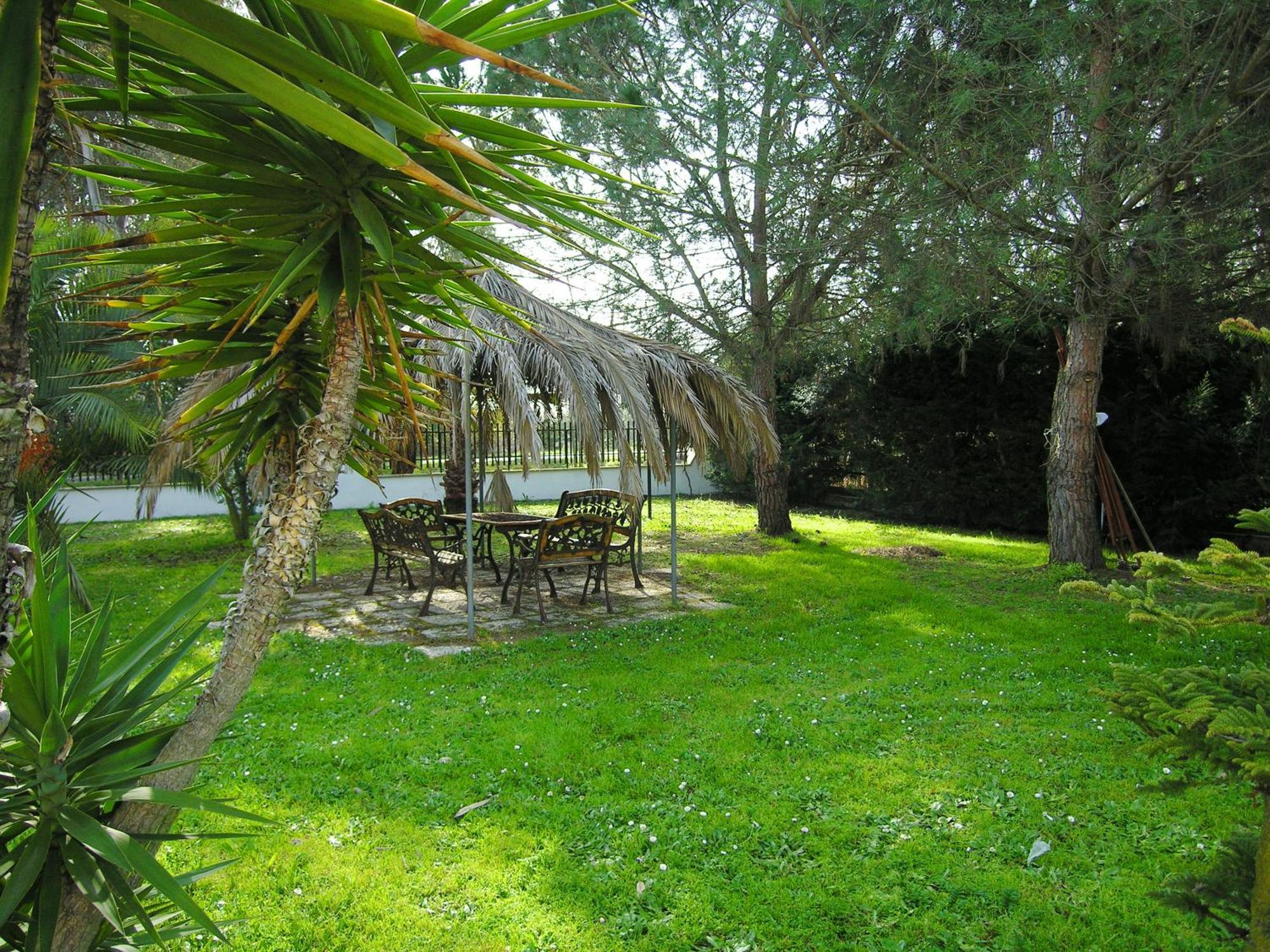 Hotel Villa Aurora Latina Exteriör bild
