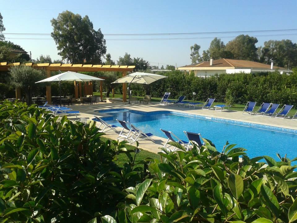 Hotel Villa Aurora Latina Exteriör bild