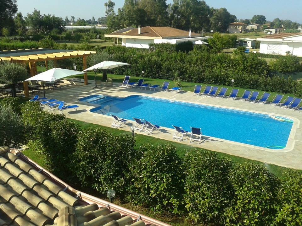 Hotel Villa Aurora Latina Exteriör bild