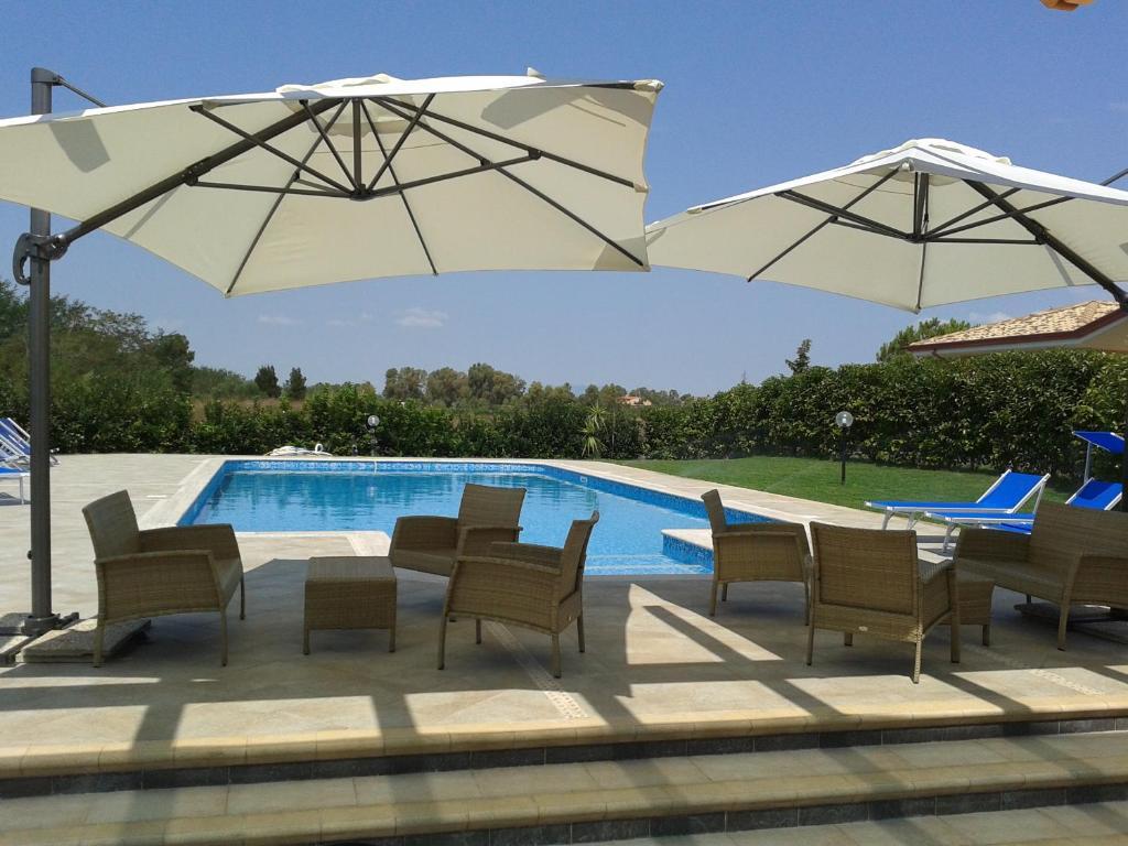 Hotel Villa Aurora Latina Exteriör bild