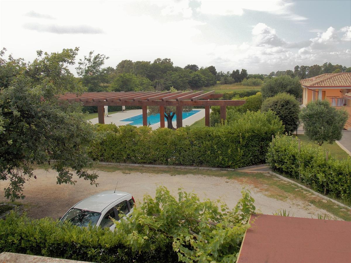 Hotel Villa Aurora Latina Exteriör bild